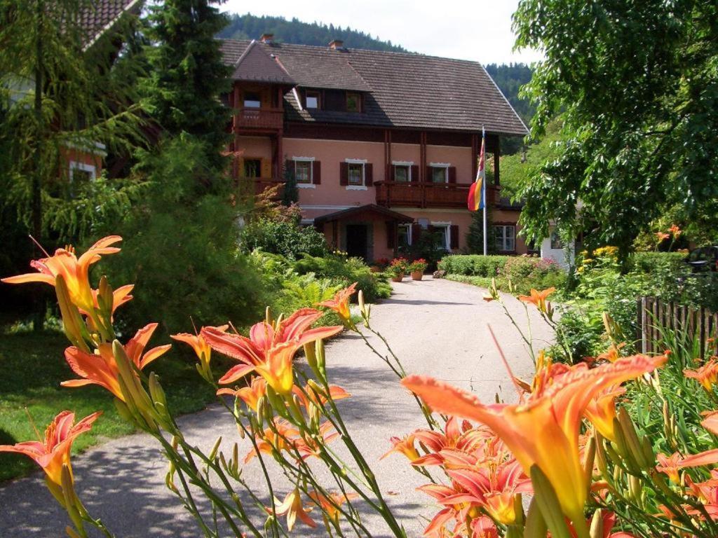 Georgihof Im Park Διαμέρισμα Unterburg am Klopeiner See Εξωτερικό φωτογραφία